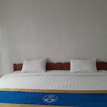 Hotel Dhyana Pura Kapal Exterior photo